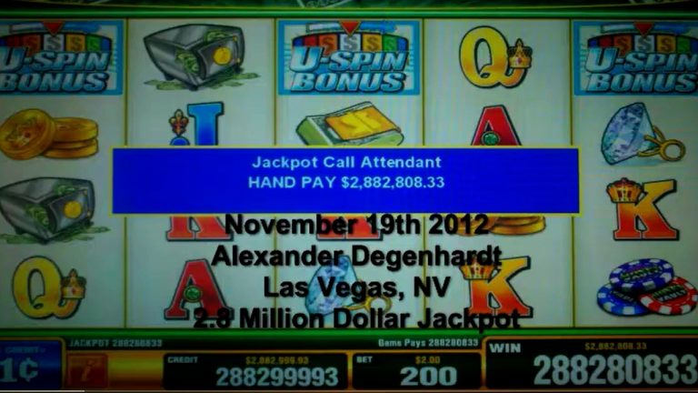 Le caporal Alexander Degenhardt, Marine Américain, gagne 2,8 millions de dollars au Casino Bellagio 1 Alexander Degenhardt décroche le jackpot sur une machine à sous