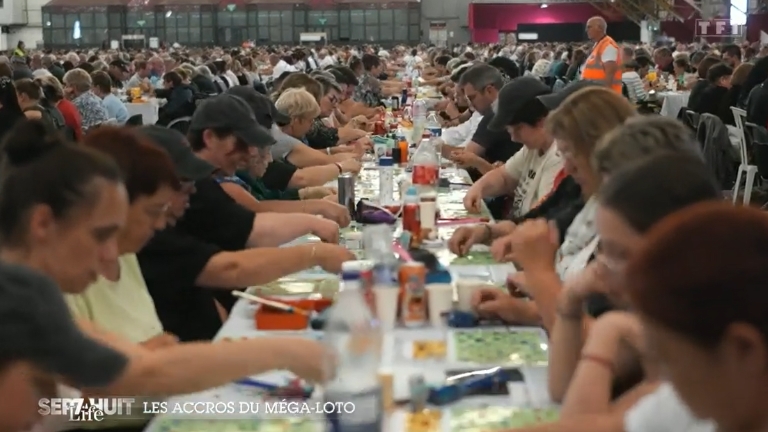 Un reportage sur le plus grand loto associatif de France à Dijon (Sept à huit sur TF1) 1 Le Méga Loto de Dijon a fait le plein avec plus de 4000 participants